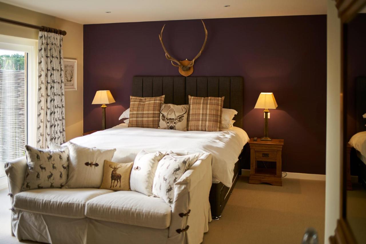 Отель The Three Chimneys Country Pub Biddenden Экстерьер фото
