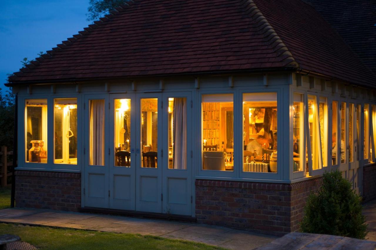 Отель The Three Chimneys Country Pub Biddenden Экстерьер фото